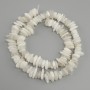 Koraliki adular drobny grys, średnica 8-17x2-4 mm +/-, długość 43 cm +/-