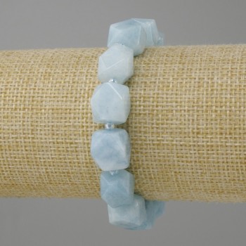 Bransoletka Akwamaryn wielościany, średnica 12x10-11 mm +- koralik 3 mm +- długość 18 cm +- na gumce (strecz)