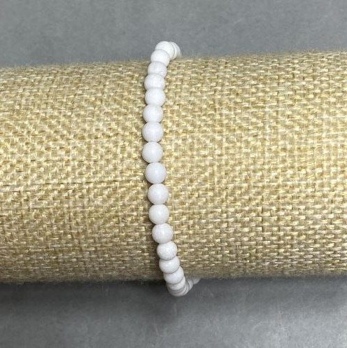 Bransoletka Agat kulka 4,5 mm±, długość 18 cm ± strecz