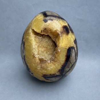 Jajko pamiątkowe naturalny kamień septyaria, średnica 108x85 mm +- waga 1120 g