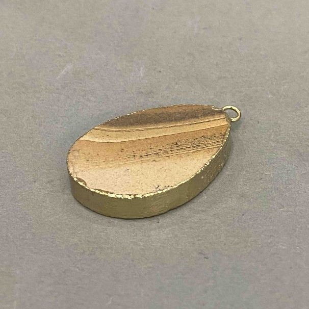 Wisiorek z pejzażowego jaspisu 4,5×3,3 cm
