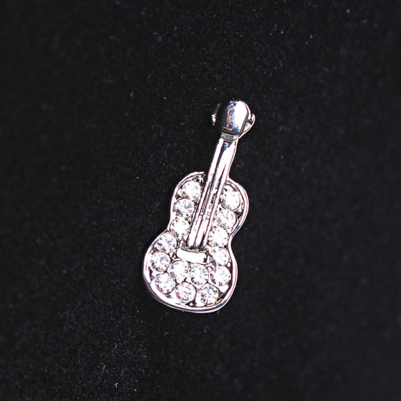 Broszka «Gitara» mała, metal w kolorze srebra ze kryształami o długości 2,5 cm