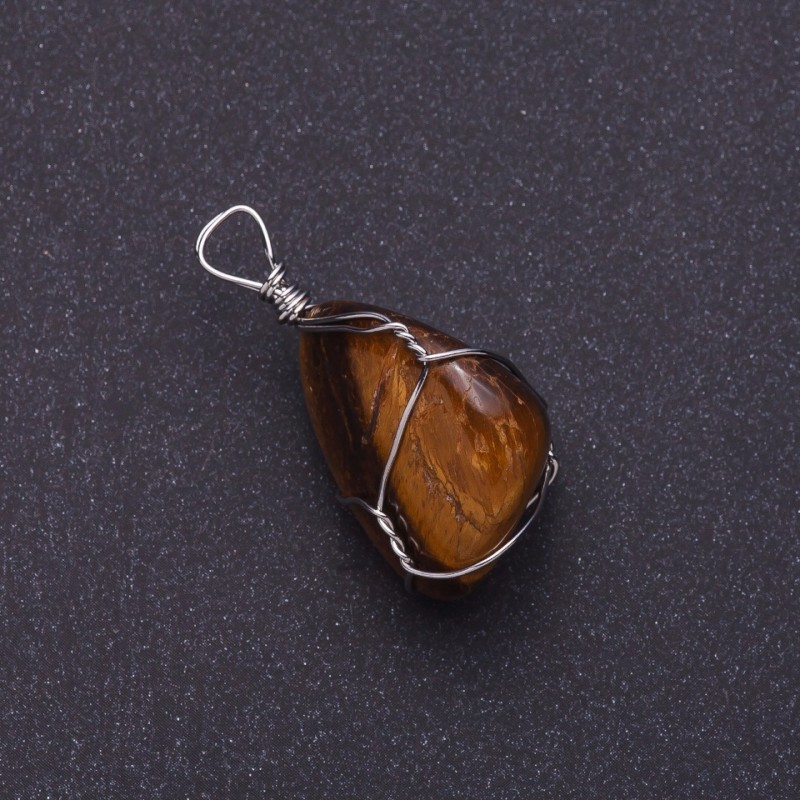 Wisiorek z naturalnego kamienia Tygrysie Oko w srebrzystej oprawie 2,5 × 2,2 cm (±)