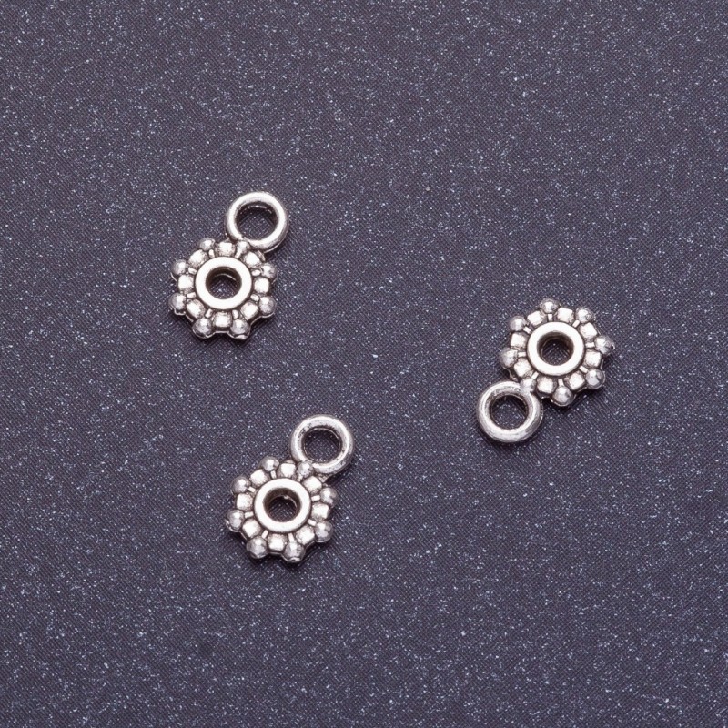Zawieszka bail, długość 9 mm, d1-6 mm, d2-1,5 mm, d3 mm, kolor srebrny, opakowanie 20 g, +/- 104 szt.