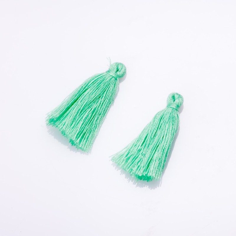Para mini pędzli bawełnianych w odcieniu sałatowym, długość 3 cm, średnica 4 mm