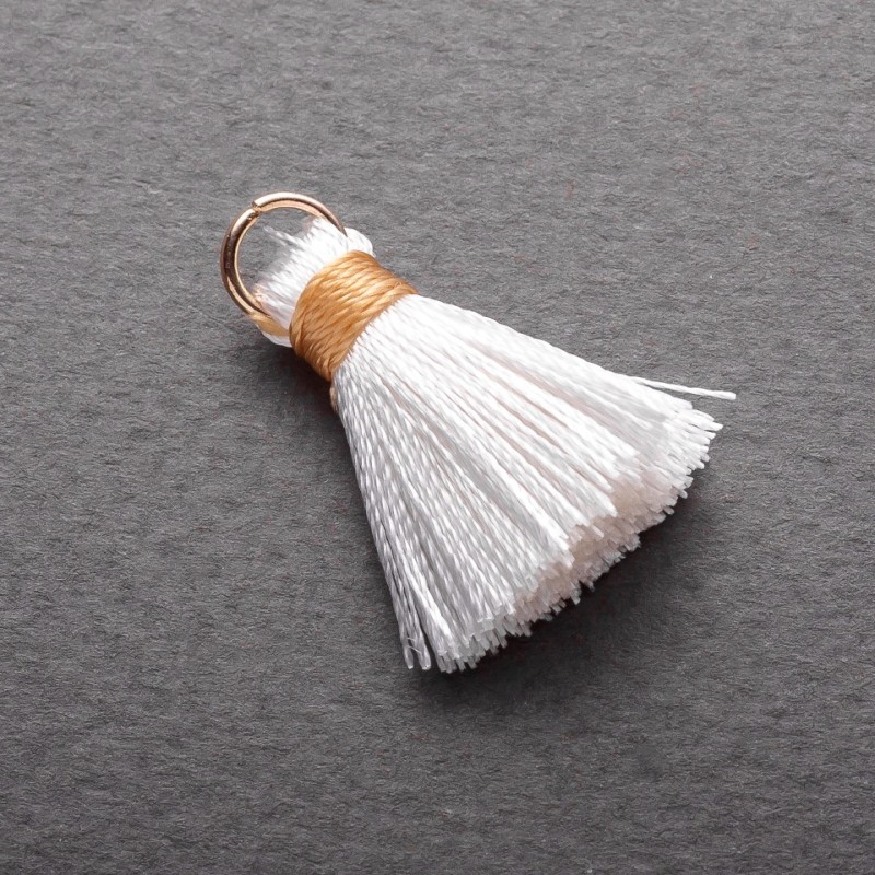 Element do rękodzieła – miniaturowy jedwabny chwost z pierścieniem, długość L cm, średnica 5 mm, cena za 1 szt.