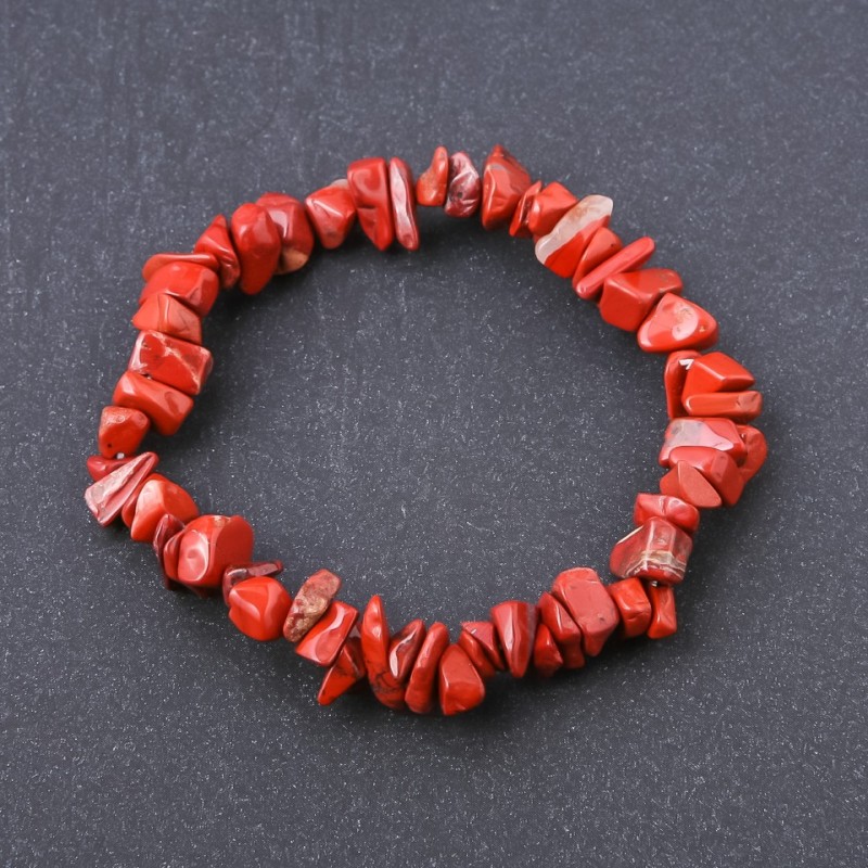 Bransoletka z naturalnego czerwonego jaspisu, drobinki na elastycznej gumce, średnica 8 mm, obwód 18,5 cm