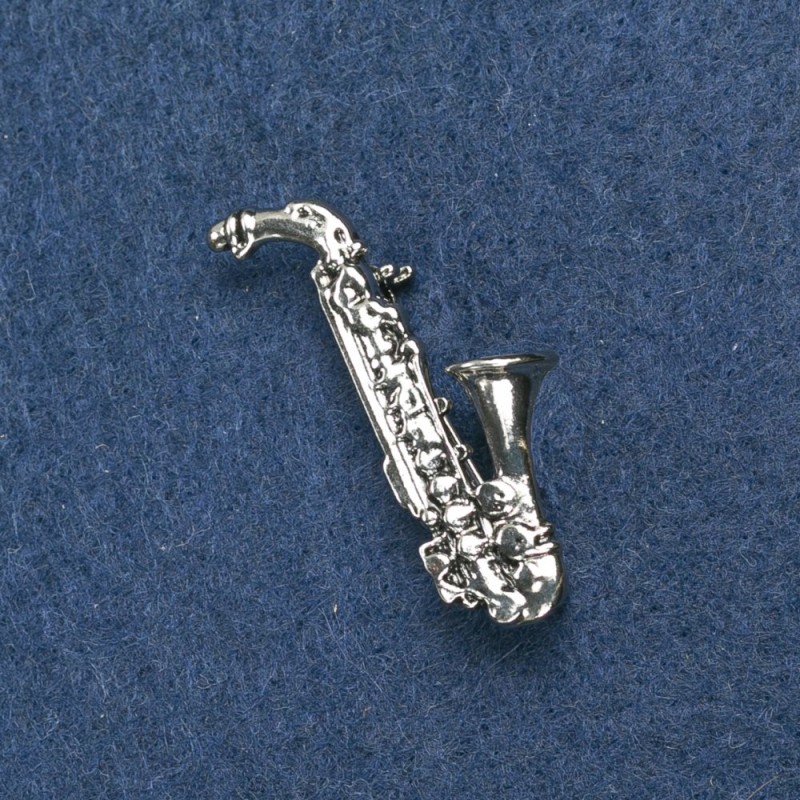 Broszka muzyczna „Saksofon” 38×18 mm kolor metalu „srebro”