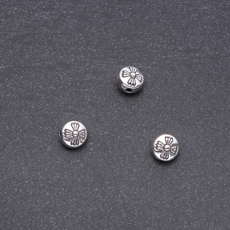 Koralik-wstawka w kształcie krzyża 8 mm, 20 g ± 17 szt.