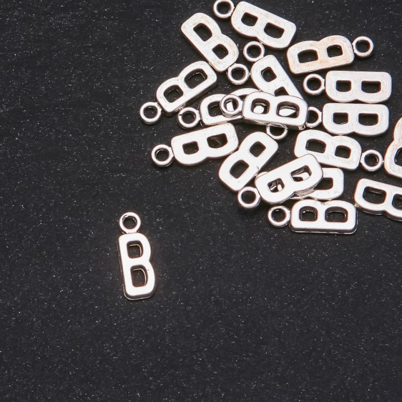 Zawieszka do biżuterii w kształcie litery B, 17×7 mm, opakowanie 20 g (± 25 szt.)