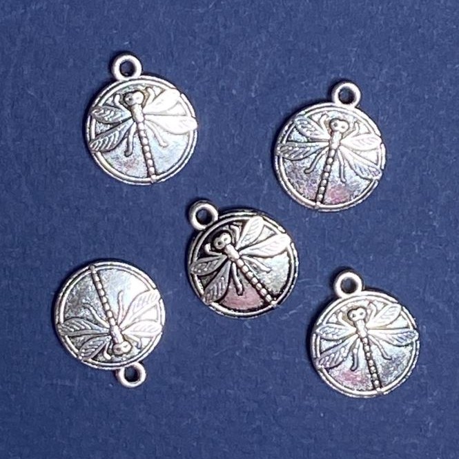 Zawieszka - ważka 15×18 mm, opakowanie 20 g ±8 szt.