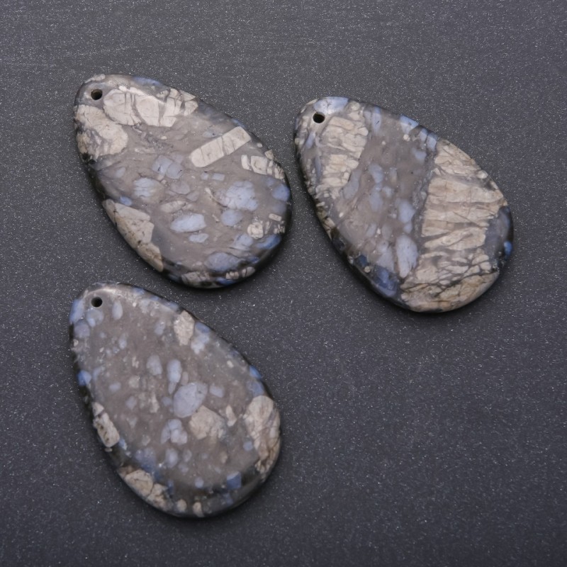Wisiorek z naturalnego kamienia jaspisu w kształcie kropli 55×36 mm