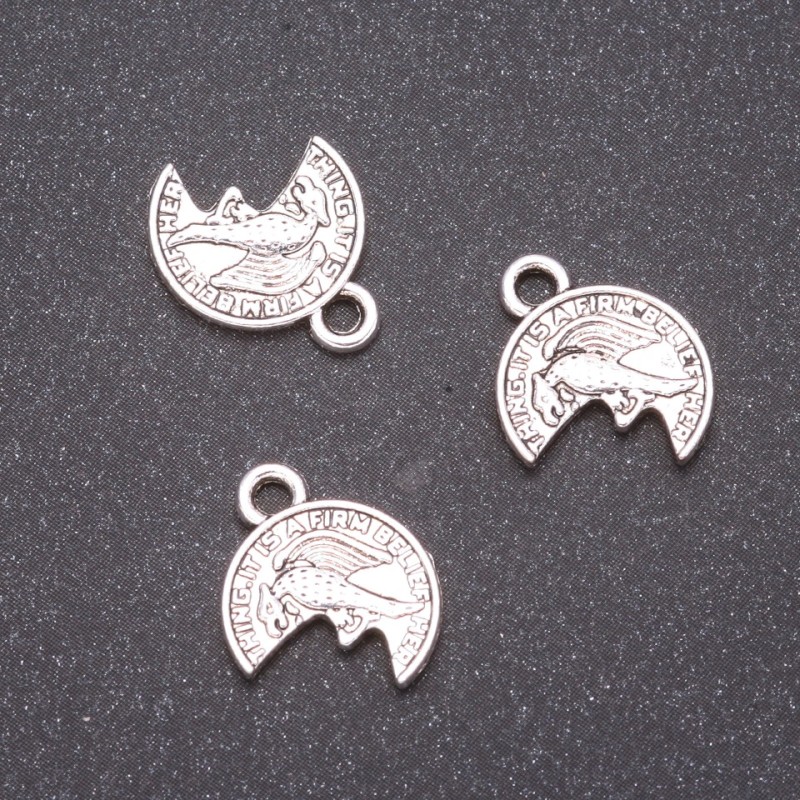 Zawieszka w formie monety, średnica 12×15 mm, otwór 1,7 mm, masa 20 g, zestaw 24 szt.