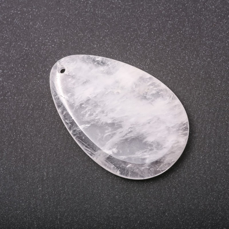 Wisiorek w kształcie kropli z białego kwarcu 55×35 mm (±)