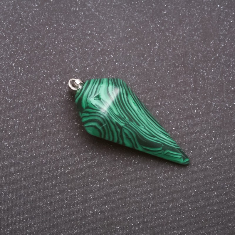 Wisiorek „Wahadło” z naturalnego kamienia malachit 40×30×13 mm