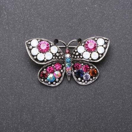 Broszka Motyl z kolorowymi kryształami 43×25 mm szary metal