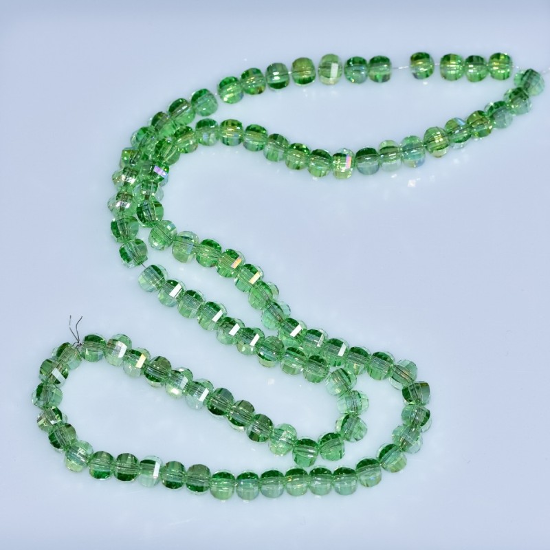 Kryształowe koraliki w stylu Swarovskiego, jasnozielone, fasetowana kuleczka z powłoką benzynową, średnica 5×4 mm, nić długości 48 cm