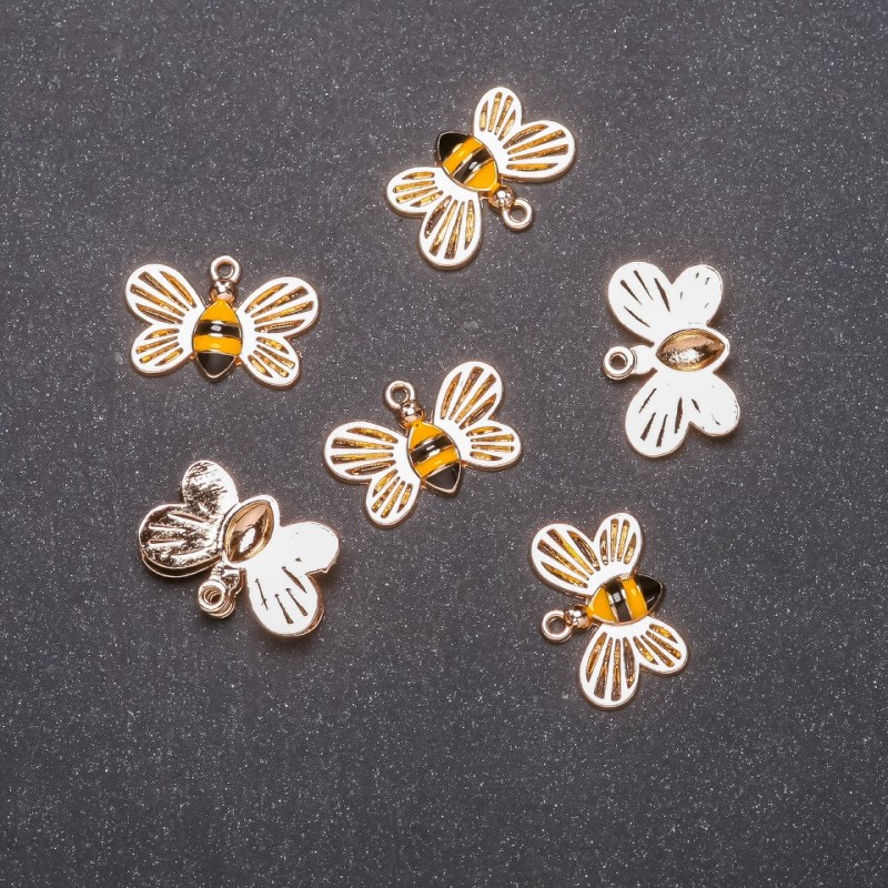 Zawieszka do biżuterii „Pszczółka”, średnica 17 mm, długość 11 mm, metal żółty, opakowanie 6 szt.