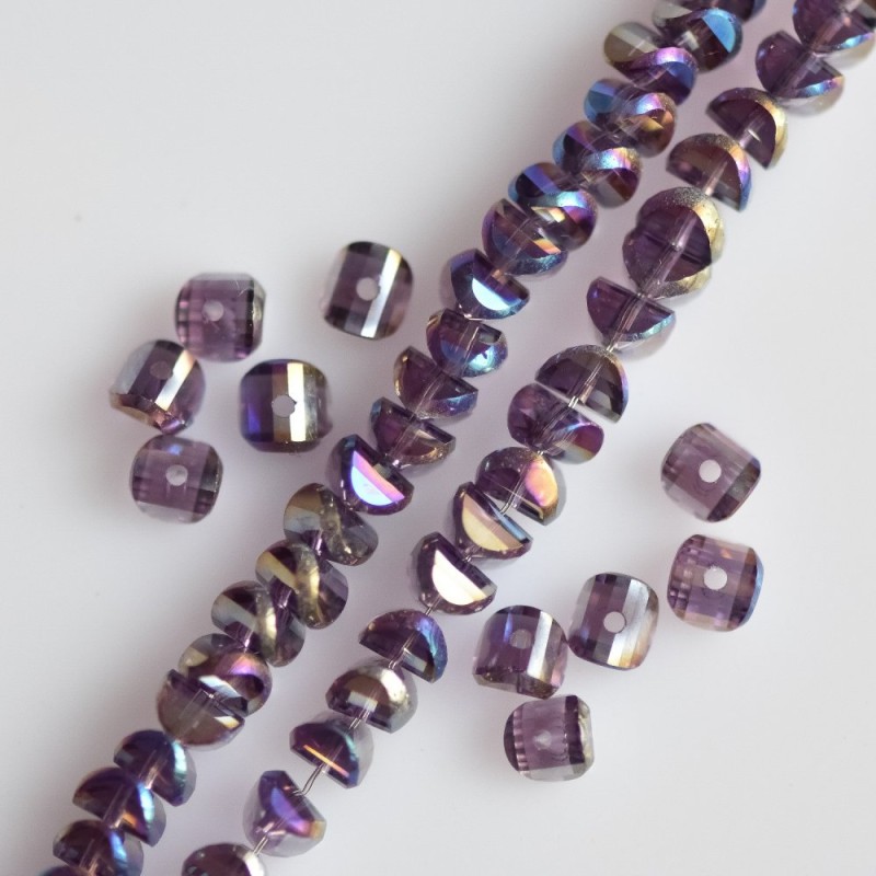 Kryształowe koraliki w stylu Swarovski, fioletowe z złotym połyskiem benzynowym, o średnicy 2,5×4 mm, na nici o długości 48 cm