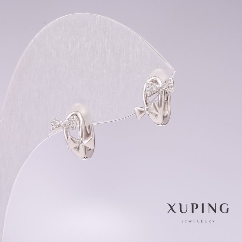 Kolczyki Xuping rodowane z białymi kryształami 8×10 mm