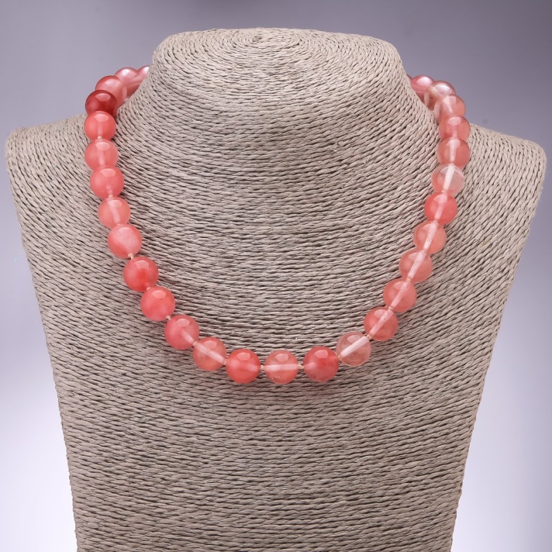 Naszyjnik z chalcedonu — gładka kulka, średnica 12 mm, długość 45 cm