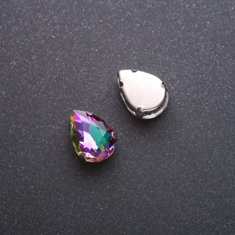 Cena za opakowanie / 10 szt. Naszywany kryształ w oprawie kropli 10×14 mm malinowo-zielony
