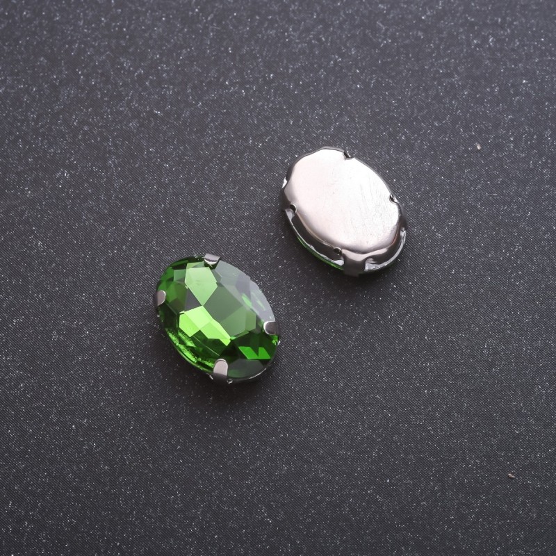 Cena za opakowanie /10 szt. Kryształ naszywany w czapie, owalny 10×14 mm, zielony