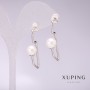 Kolczyki Xuping z białymi perłami Majorki 34×8 mm, rodowane