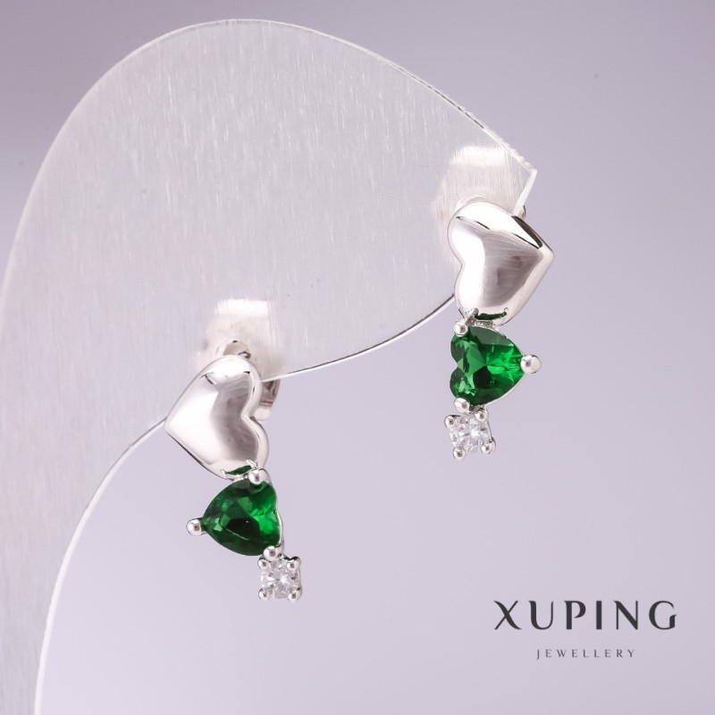 Kolczyki Xuping – girlanda z serduszek ze zielonymi kamieniami, 17 × 7 mm, rodowane