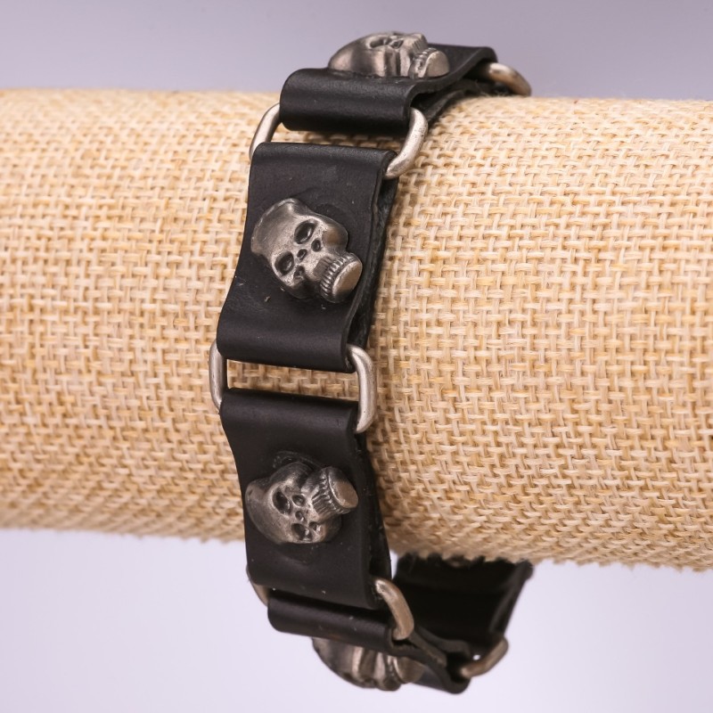Bransoletka męska z ekoskóry, z czaszkami – ogniwa, długość 20–23 cm, grubość 20 mm