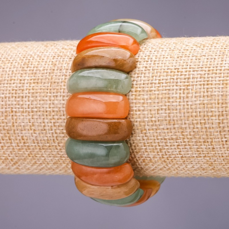 Bransoletka z asortymentem kamieni, ogniwo ok. 25×10 mm, długość 18 cm, na gumce