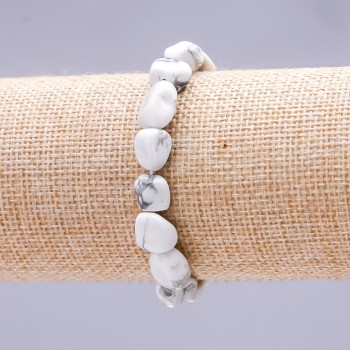 Bransoletka na gumce z howlitu, szlifowana 10×12 mm (±)