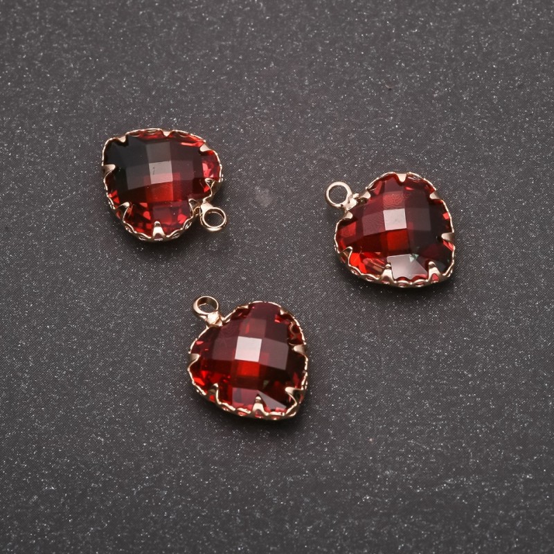 Wisiorek «Serce» w kolorze czerwono-zielonym, złota oprawa 12×15 mm
