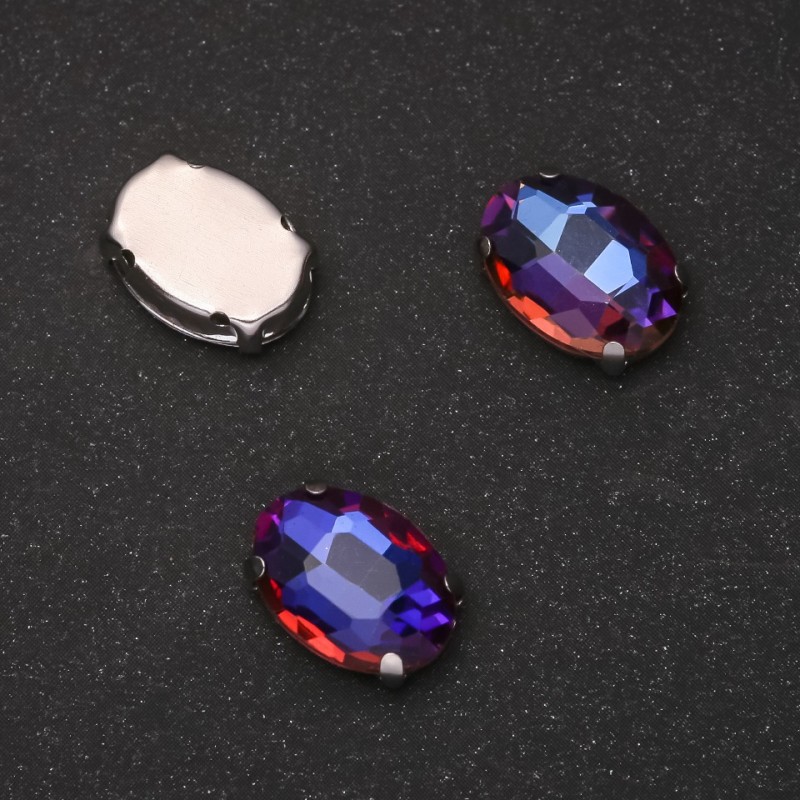 Cena za opak. /10 szt. Kryształ naszywany w czapie owalny 10×14 mm niebiesko-malinowy