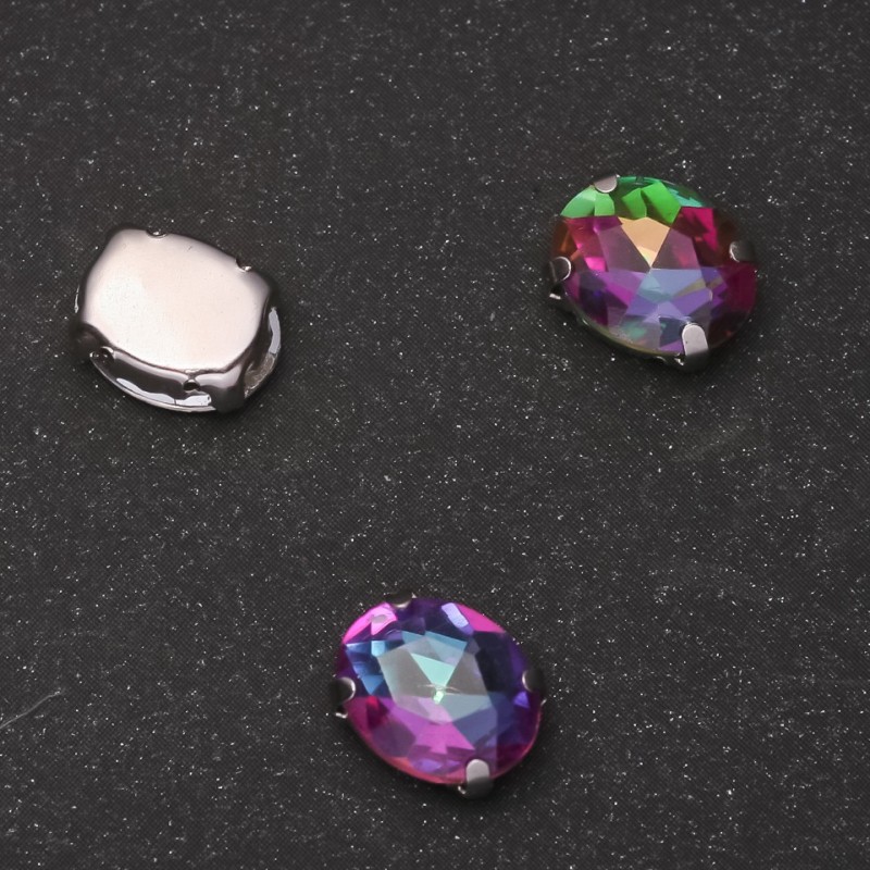 Cena za opakowanie /10 szt. Przyszywany kryształ w czapie, owalny 10×12 mm, zielono-malinowy