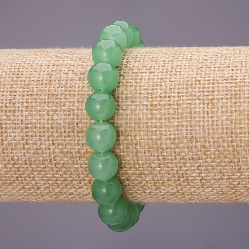 Bransoletka na gumce z nefrytu — gładkie kuleczki, średnica 10 mm (±), długość 18 cm