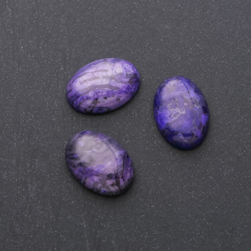 Kaboszon z syntetycznego jaspisu 25×18 mm