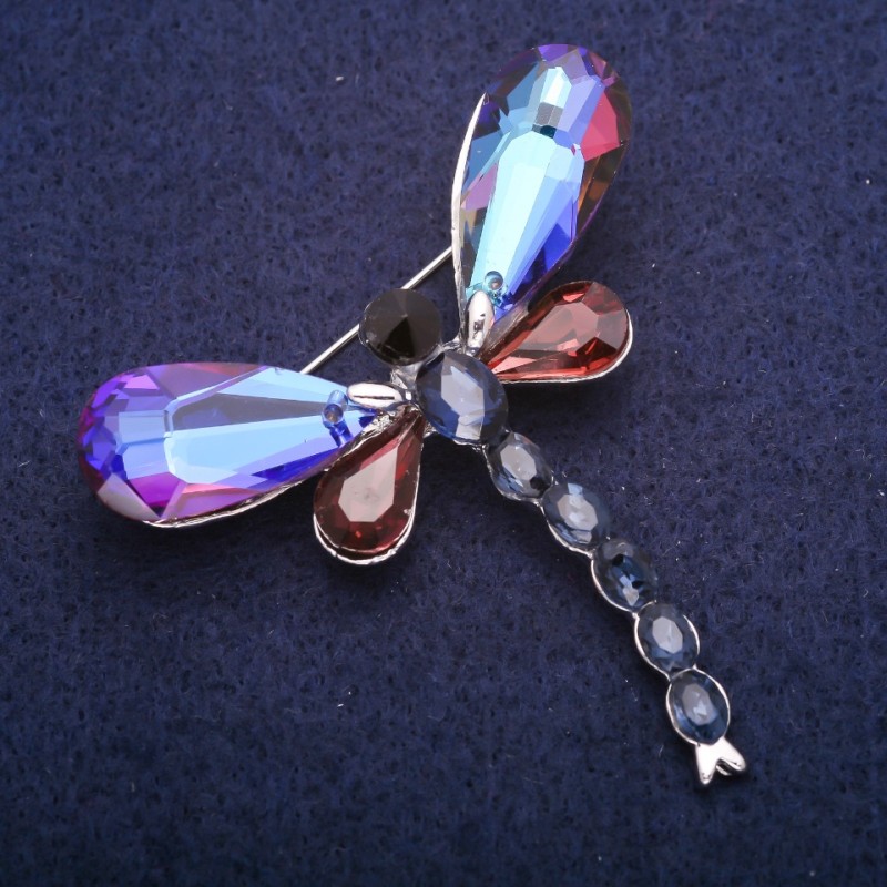 Broszka ważka w kryształach, metal w kolorze srebra 52×58 mm