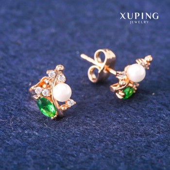 Kolczyki sztyfty Xuping z zielonymi kryształami i Perłą Majorką, średnica 8×13 mm Złocenie 18K