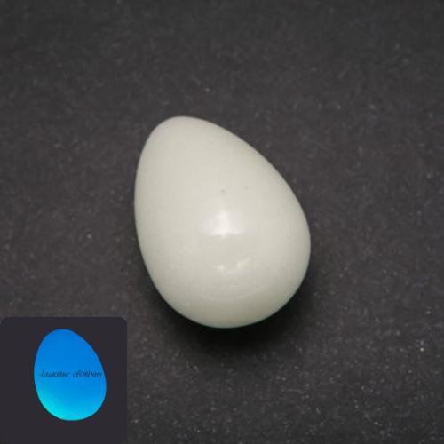 Jajo upominkowe z naturalnego onyksu, błękitny blask, średnica 35×25 mm ±
