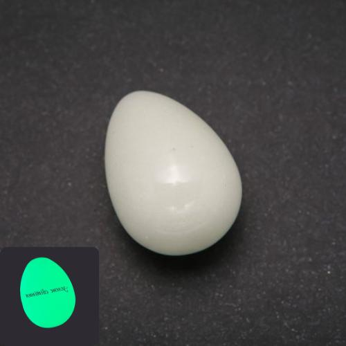 Jajko pamiątkowe z naturalnego onyksu – zielone świecenie, wymiary 35×25 mm ±