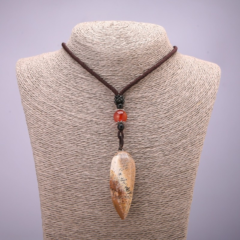 Wisiorek z naturalnego kamienia – jasper pejzażowy 20×50 mm (+-) na sznurku, długość 70 cm