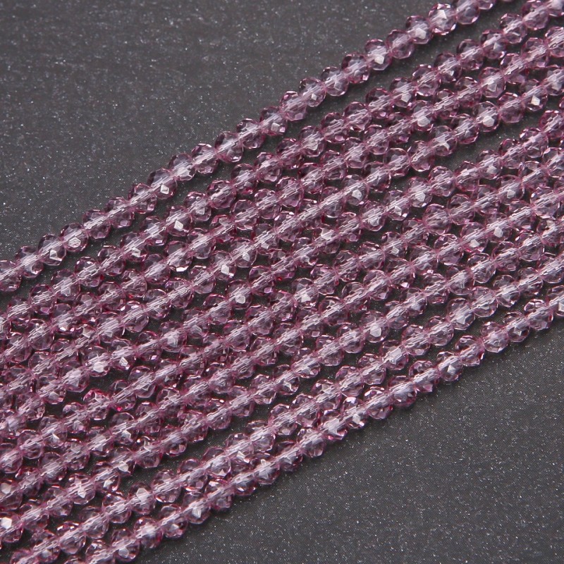 Koraliki czeskiego kryształu, przezroczyste fiołkowe w kształcie rondeli, średnica 3,5×3 mm, na nici, długość 38 cm