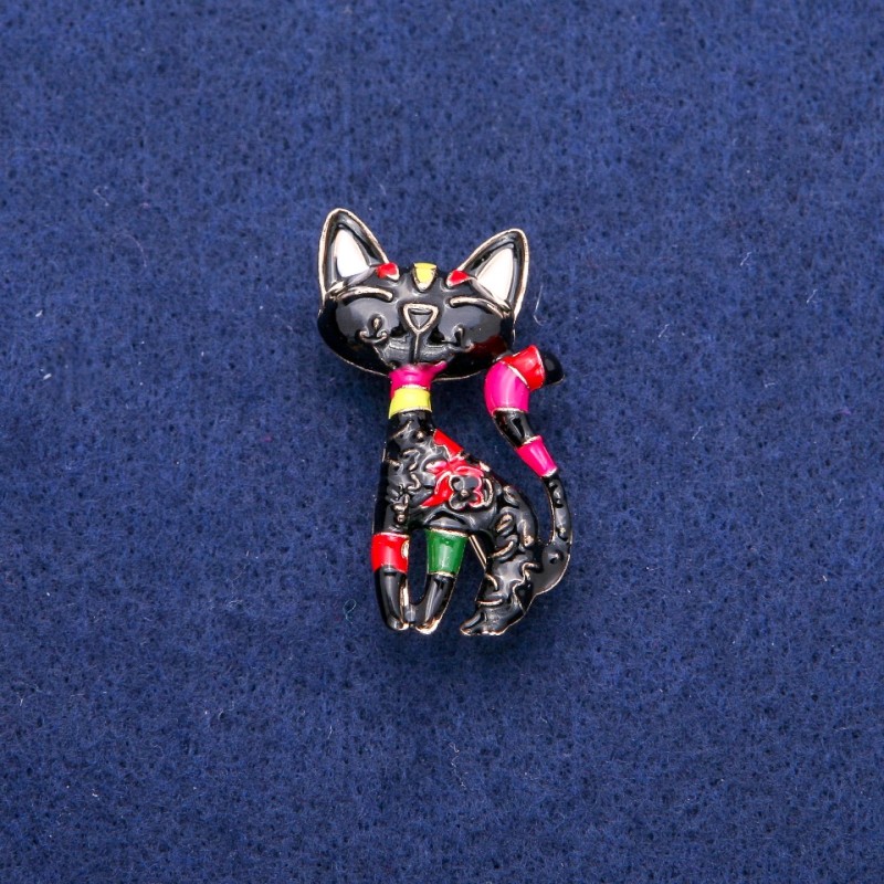 Broszka Kotek z różnobarwną emalią 22×42 mm, złoty metal