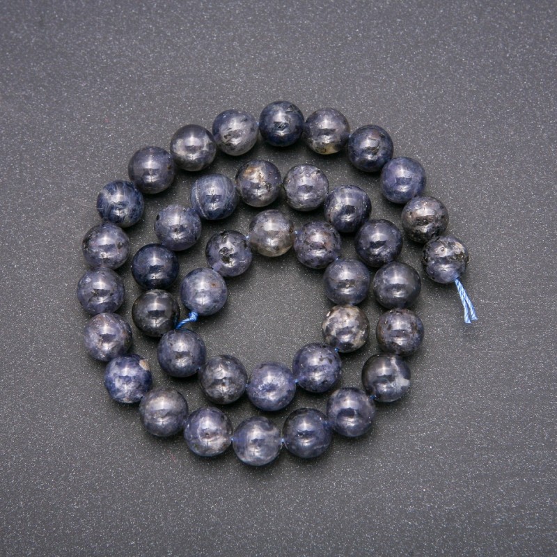Koraliki z naturalnego kamienia iolit, gładkie kuleczki, średnica 10 mm (+/-), długość 38 cm