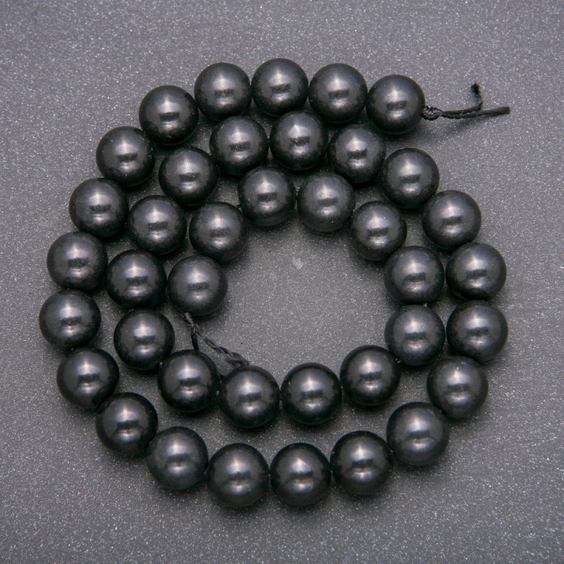 Koraliki szungit na nitce, gładkie kulki, średnica 10 mm + -, długość 38 cm