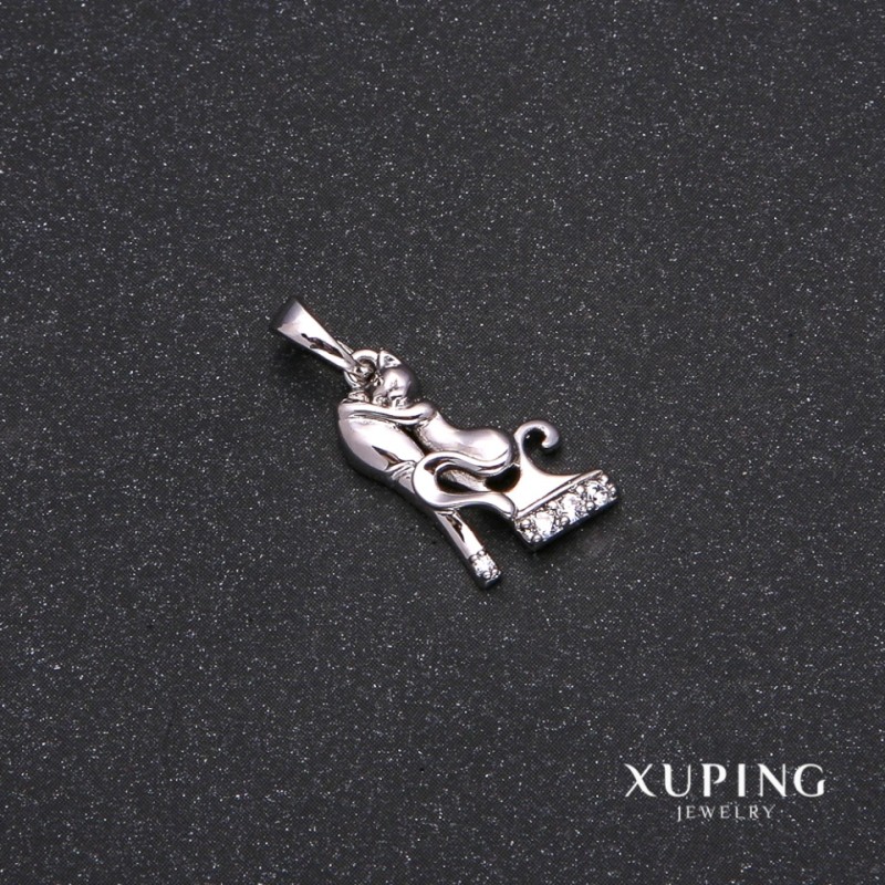 Wisiorek Xuping z białymi kamieniami 10x23 mm rhodiowany