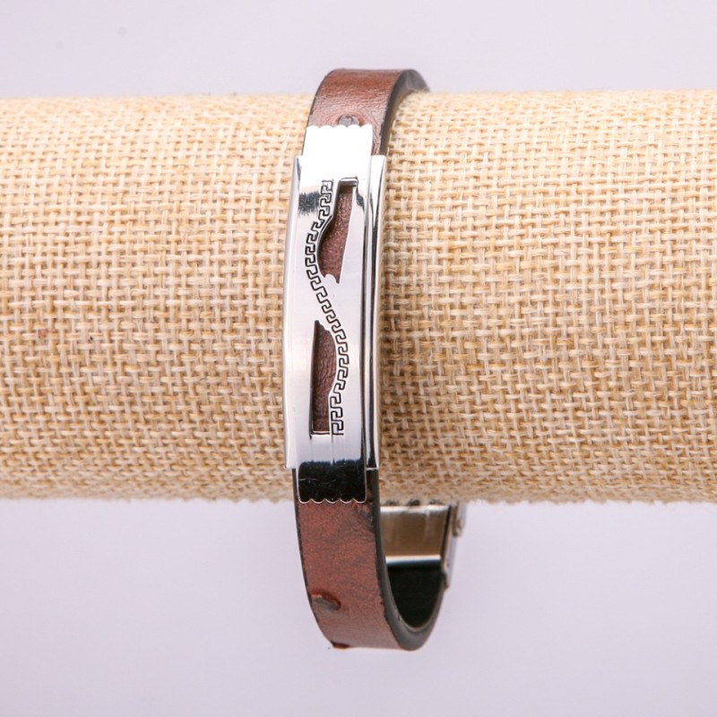 Bransoletka z metalową wstawką, długość 21 cm, grubość 10 mm, ekoskóra, kolor brązowy, na zapięciu