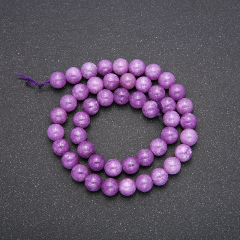 Koraliki z tonowanego kwarcu pod ametyst, gładkie kulki, na nitce, średnica 8 mm, długość 38 cm (+/-)