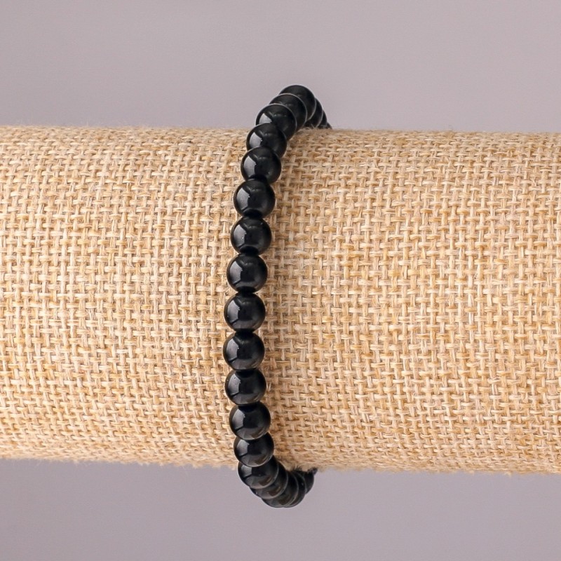 Bransoletka z agatu sztucznego na gumce, gładkie kuleczki, średnica 6 mm, obwód 18 cm